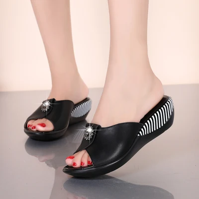 2022 Summer Thick Bottom Flip Flops High Heels Wedges Women's Sandals Sandals Women's Slippers Luxury Casual Shoes Black Red 42