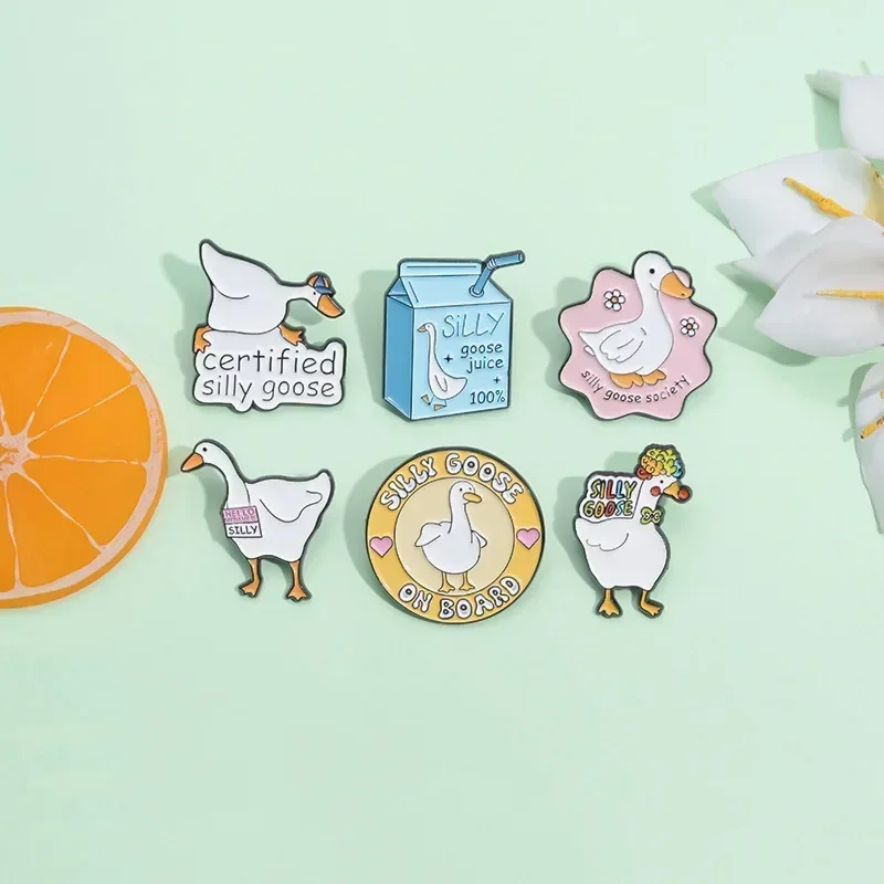Cute Funny Goose Enamel Pins Cartoon Animal Flower Brooches Jacket Clothing Backpack Badge Accessories Jewelry Gift Wholesale