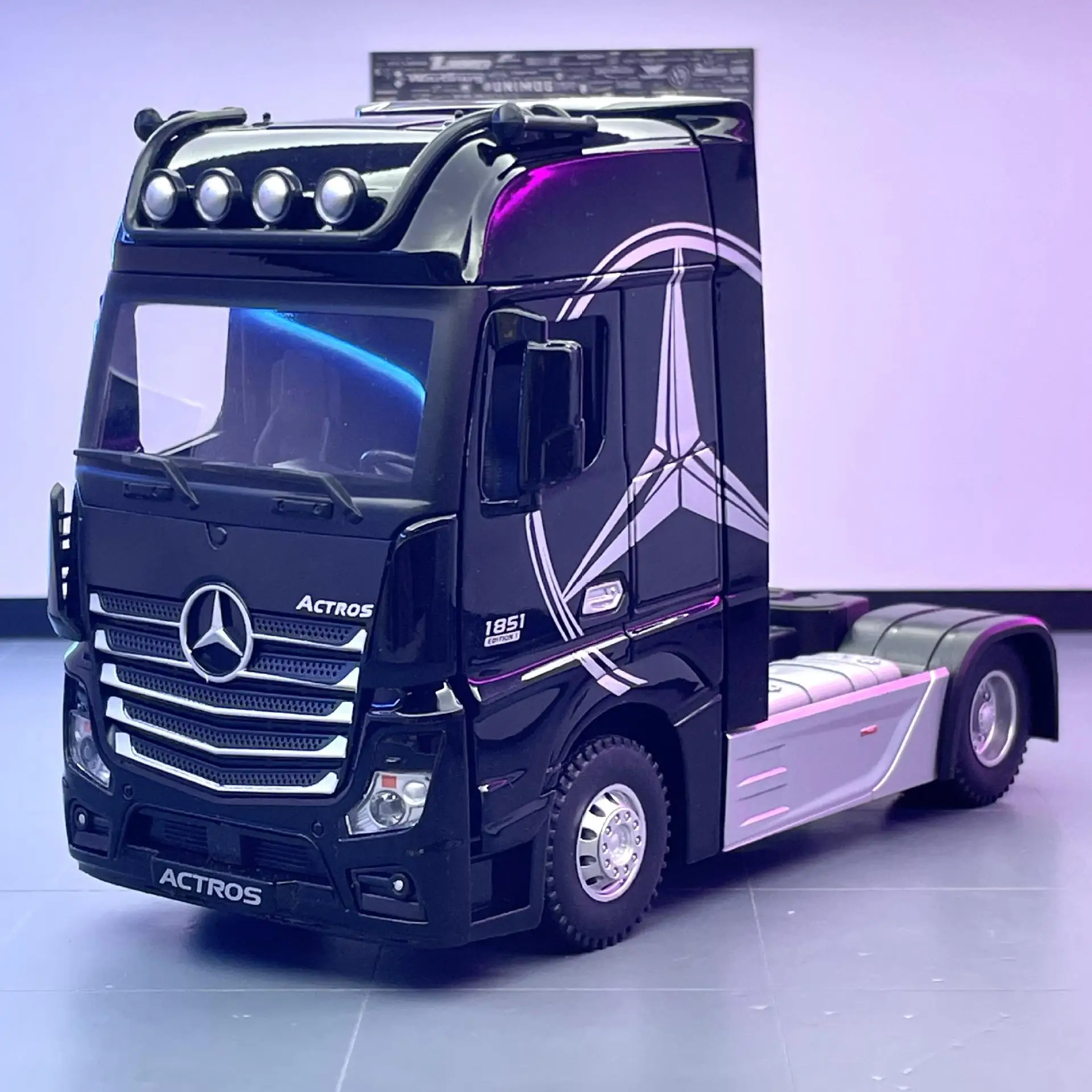 

1:36 Mercedes-Benz Actros truck Simulation Diecast Metal Alloy Model car Sound Light Pull Back Collection Kids Toy Gifts