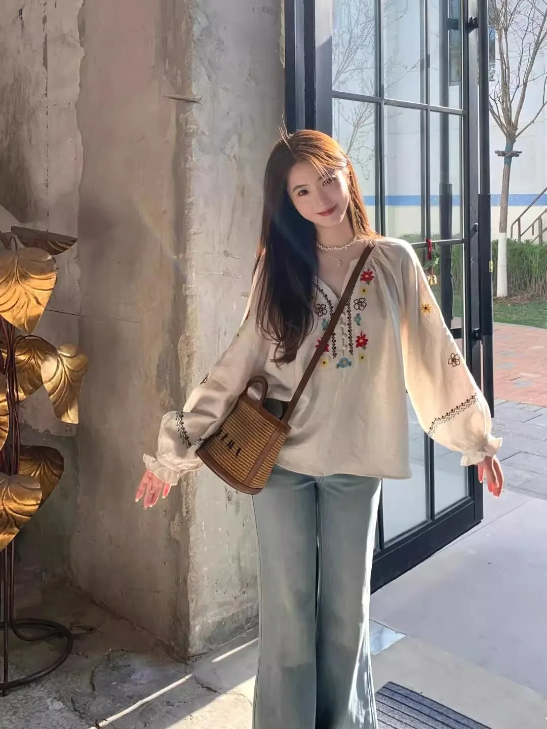 n ريترو العرقية المطرزة طويلة Sve irt المرأة Faionable فضفاض عادية V-Ne الخريف الأعلى الكورية Sle فانوس S... #2