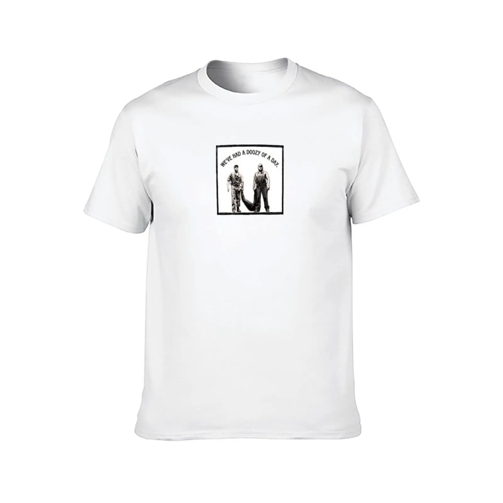 Doozy of a Day تي شيرت رجل تي شيرت القطن الرجال تي شيرت القطن 100% تي شيرت للرجل حزمة تي شيرت أبيض