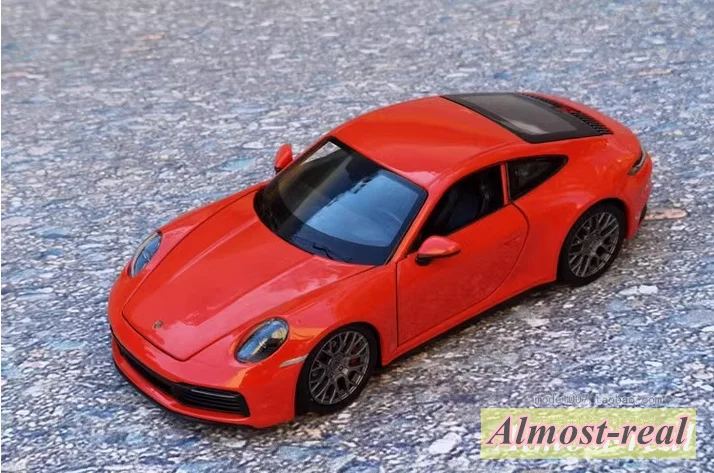 Welly 1:24 para porsche 911 carrera 4S liga modelo carro diecast ornamentos brinquedos meninos presentes de aniversário hobby exibição vermelho/amarelo