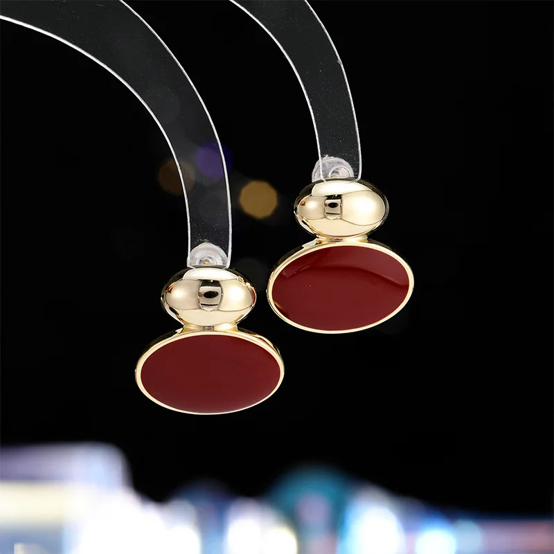 

Retro wine-red stud earrings with a niche design sense, Ankela New Year Red bestseller earrings, versatile earrings
