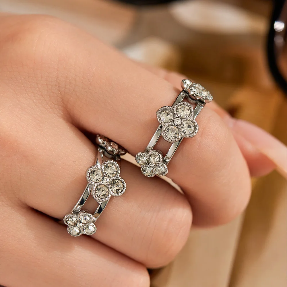 Farbiger Blumen-Zirkon Glücksbringer Vierblättriges Kleeblatt Offener Ring 316L Edelstahlring 18K vergoldet Trendiger Modeschmuck für Damen – Detail 1