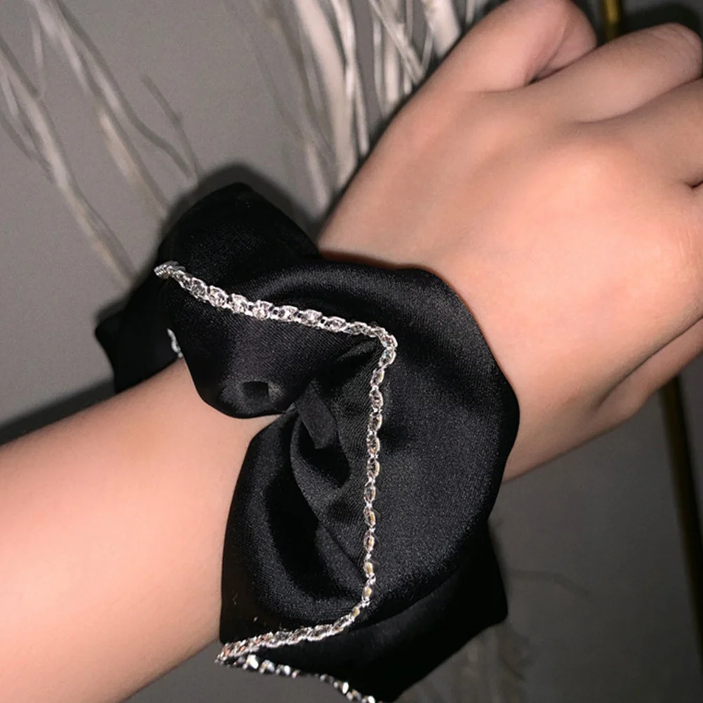 

1Pcs Black Elastic Hair Ring Simple Design Durable Comfortable Fit for Various Hairstyles Fashionable Accessory for Women