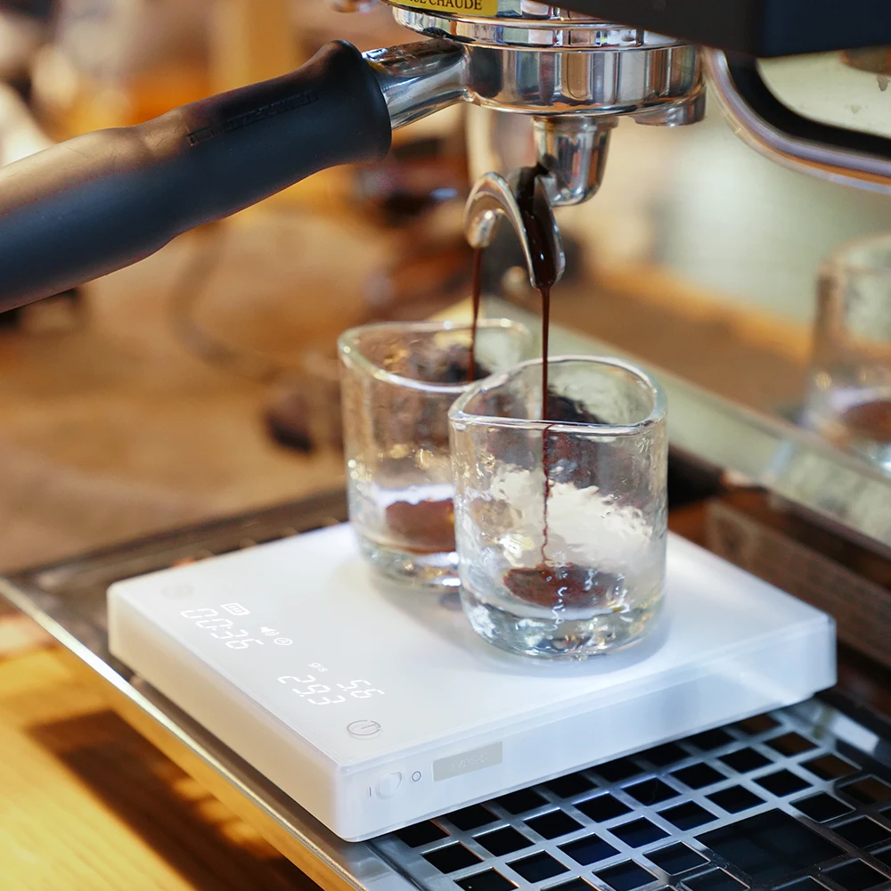 Fotografia 5: Timemore balança de café pro com espelho preto, balança digital de 0,1g com temporizador, plataforma de pesagem recarregável para uso doméstico/barista