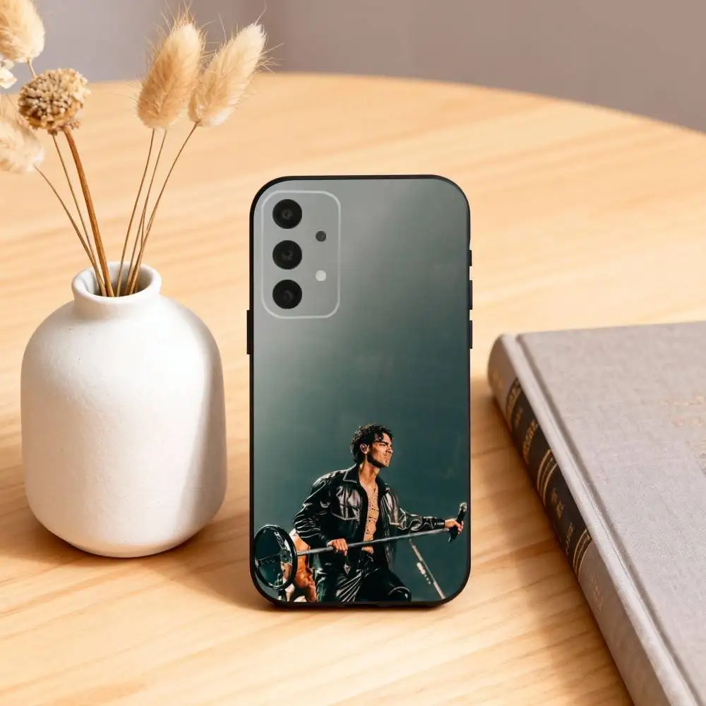 حافظة هاتف Singer J-Joe J-Jonas لهاتف سامسونج S25,24,23,22,30,21,10,9,Ultra,Plus,Lite,FE,4,5G حافظة سوداء ناعمة #4