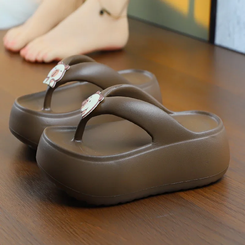 

Novelty capybara high heel flip flops women designer mules clogs woman thick sole odorless EVA garden clogs slipper ladies scuff