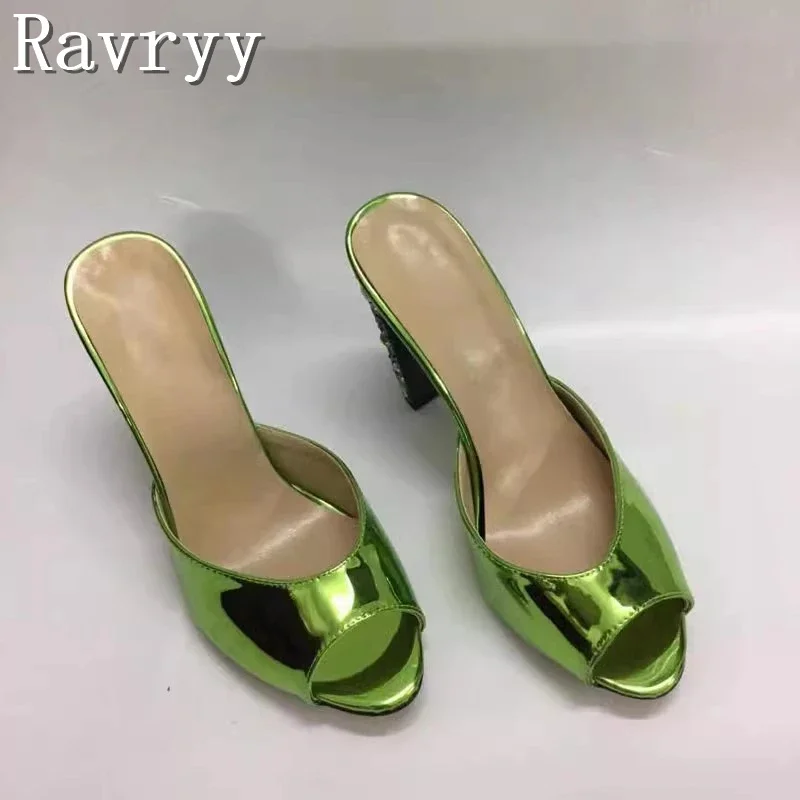 Summer New Emerald Thick Heel Slippers Women Peep Toe Patent Leather Green Shinning Wedding Party High Heel Mules