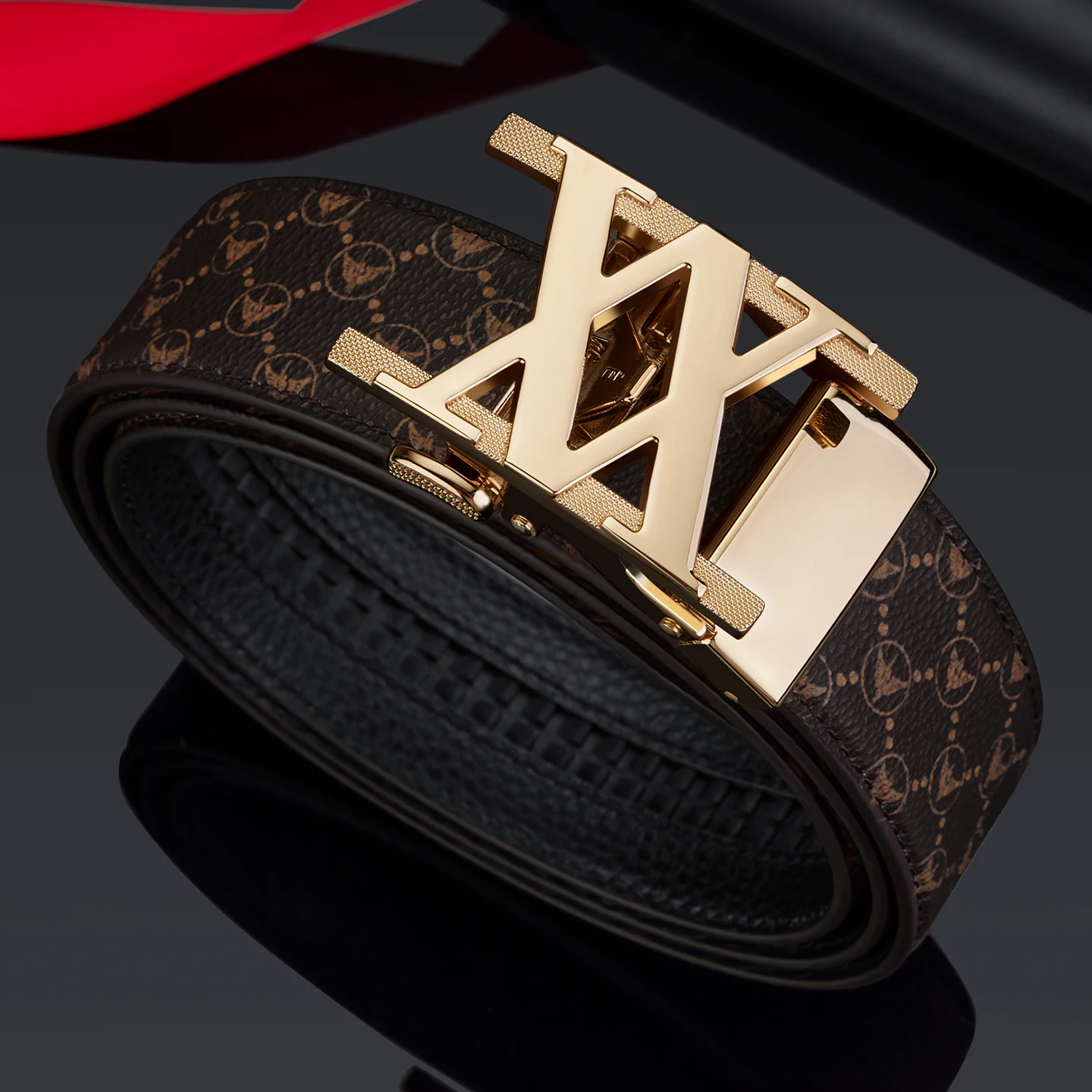 ポール-2025-新しいメンズ本革ファッション自動バックルカジュアル多用途ヤングパンツベルトレザーベルトカジュアルスタイル