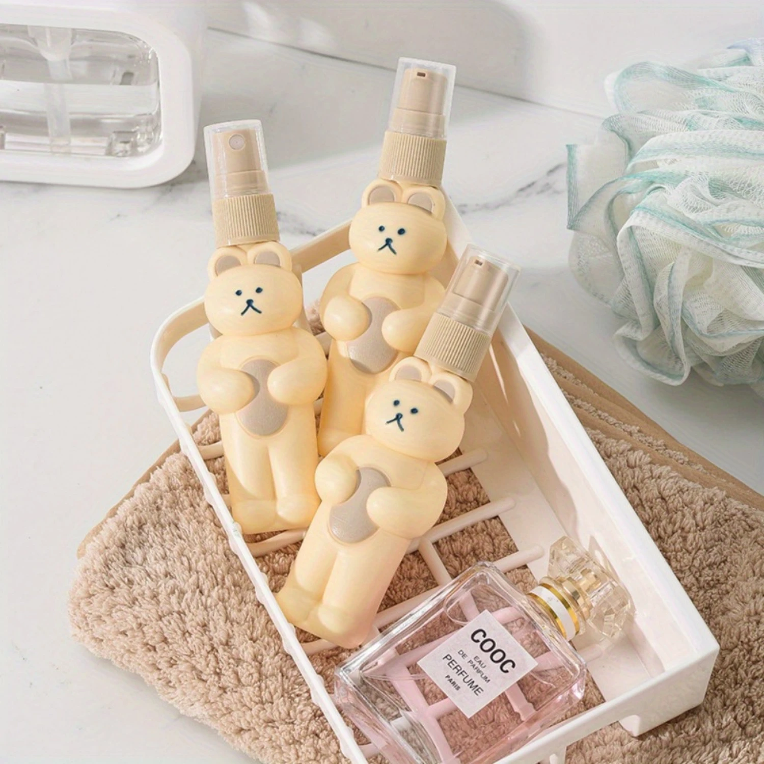 Adorable 3-Piece Travel Bottle Set - Leakproof & Refillable for Shampoo, Conditioner, Lotion!