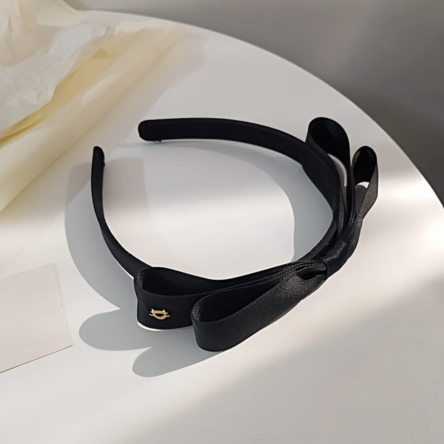 

Vintage Bowknot Decorative Hair Hoop Stylish Hair Band for Women, Non Slip, Daily Use