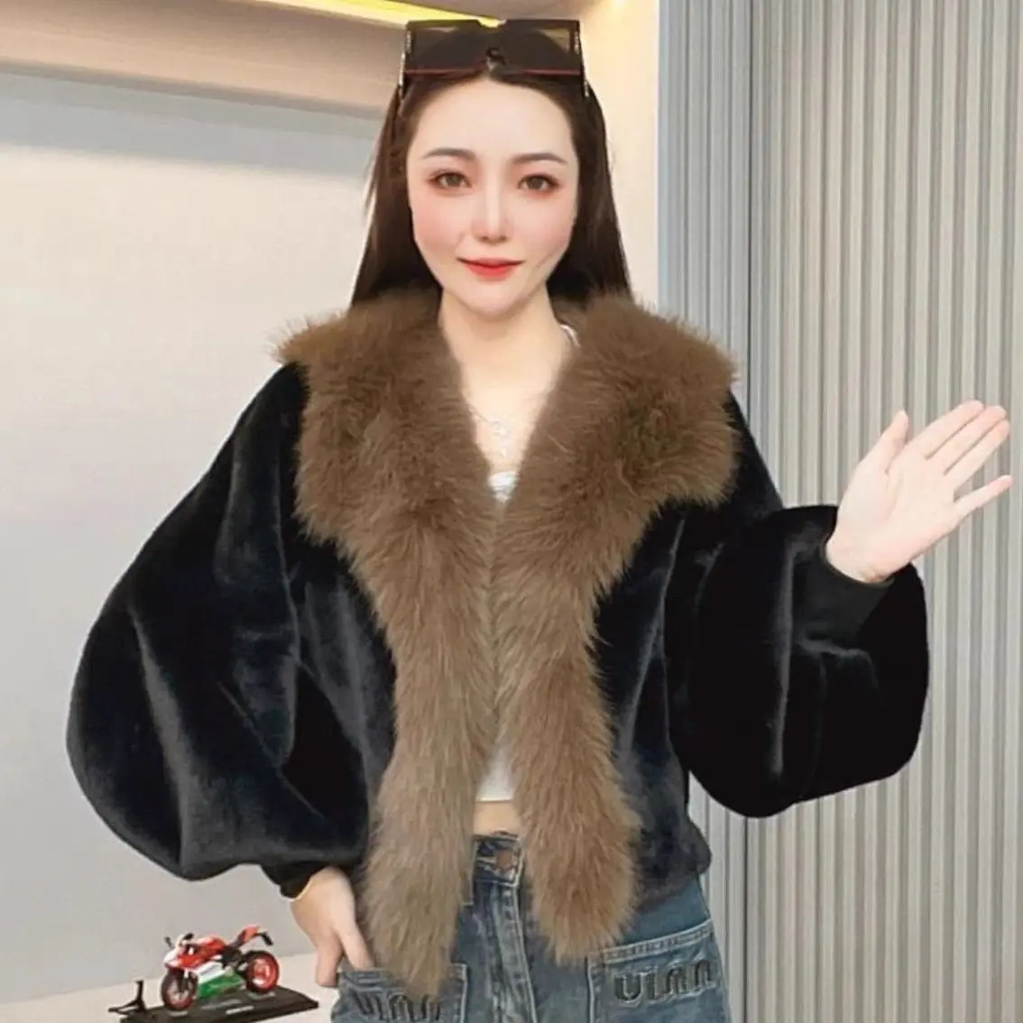 2025 novo grosso falso pele de vison jaqueta de inverno moda lanterna manga longa casaco de pele feminino na moda high-end novo design jaquetas de pele