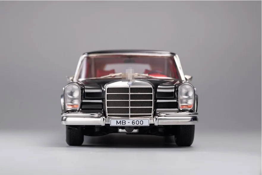 Kengfai 1/18 For Mercedes Benz Pullman 600 W100 Metal Diecast MODEL Car Black/Red/Gold/White/Blue Gifts Collection Toys Hobby