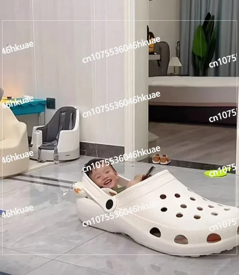 

Toy Personality Slipper Crib Oversized Slipper Dog Kennel Toy Props Giant Oversized Crocs