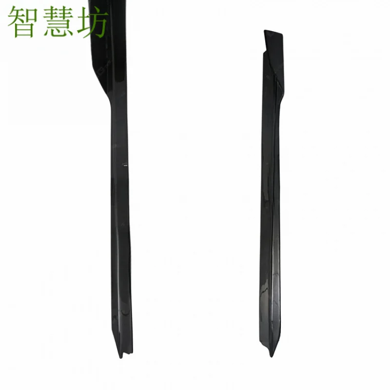 

Suitable for Lamborghini Huracan610Upgrade and ModificationVCarbon fiber side skirt car body modification kit