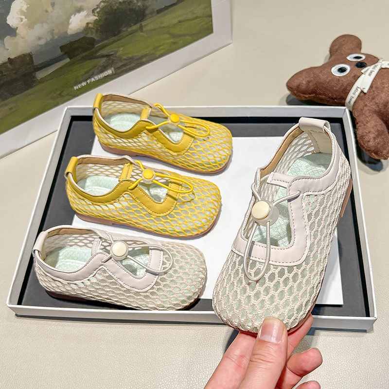 2025 New Little Kids Sandals for Girls Anti-slippery Quick-dry Toddler Beach Shoes Mesh Fabric Versatile Chic Girls Ballet Flats