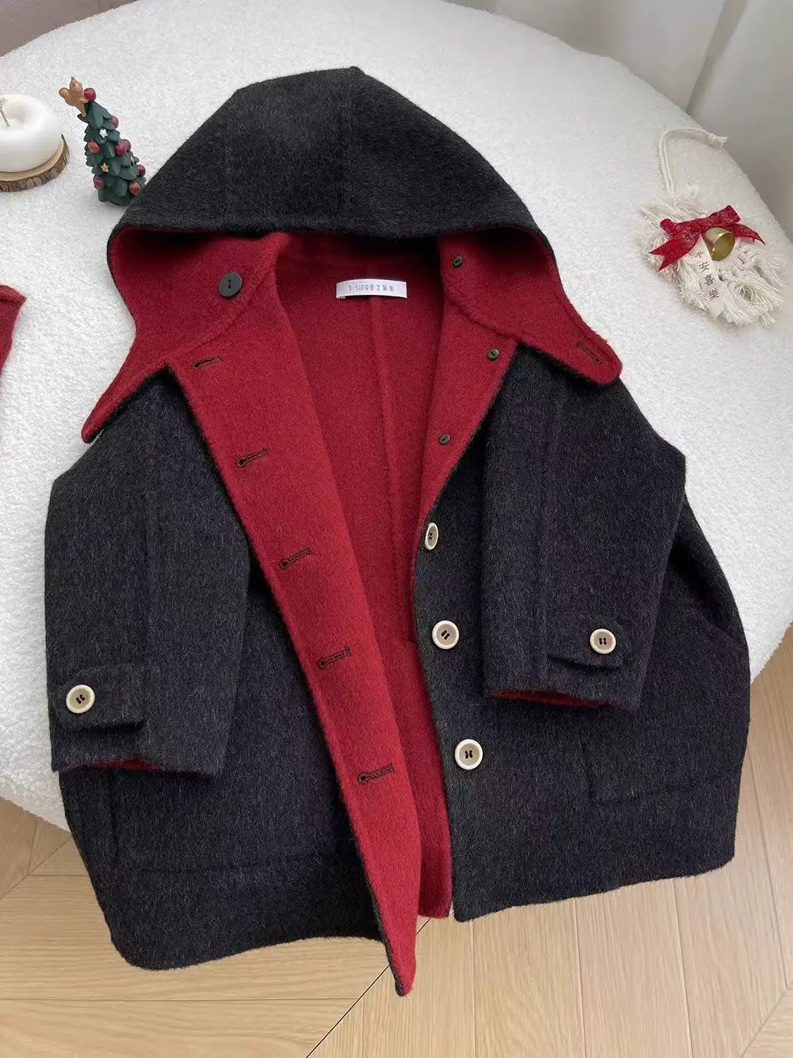 

2025 New Autumn And Winter Girls' Woolen Coat New Children's Black Double sided Woolen Coat Children's Hooded Thickened Coat