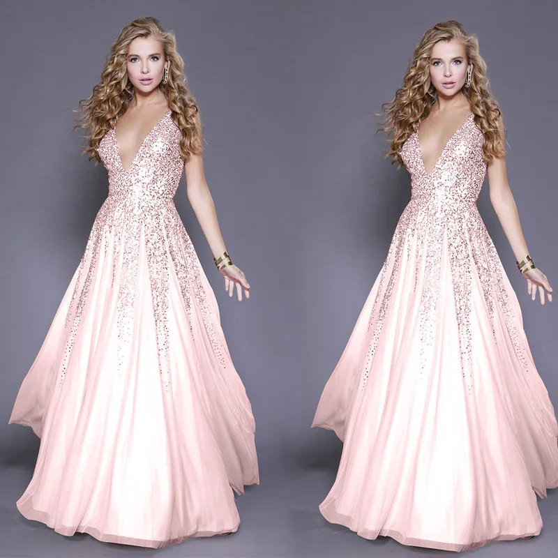 

Длинное сексуальное вечернее платье с V-образным вырезом и пайетками