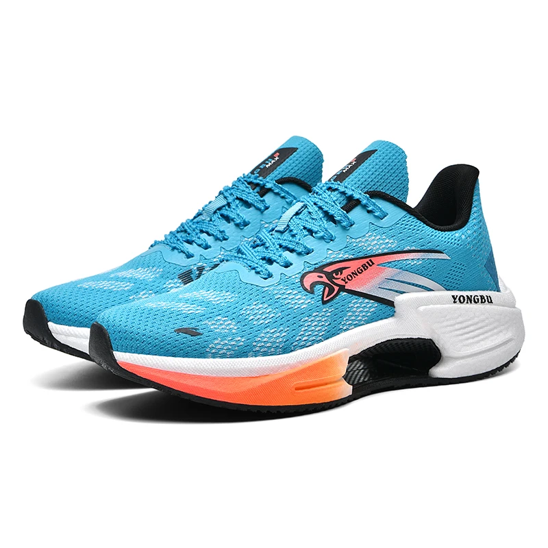 أحذية جري صيفية جديدة للمراهقين، أحذية شبكية مسامية ومقاومة للرائحة، أحذية رجالية خفيفة الوزن بنعل ناعم، بدلة