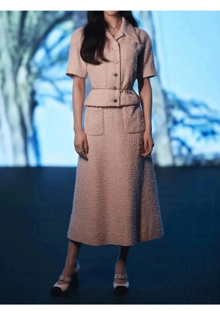 

2024 Spring Chic Women's High Quality Short Sleeves Tweed Jackets + High-rise Skirts C847