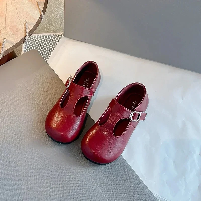 Girls Princess Shoes Pu Leather Non-slip 2026 New Fashion Kids Performance Shoes Black Round Toes Children Flat Shoes Hook&loop