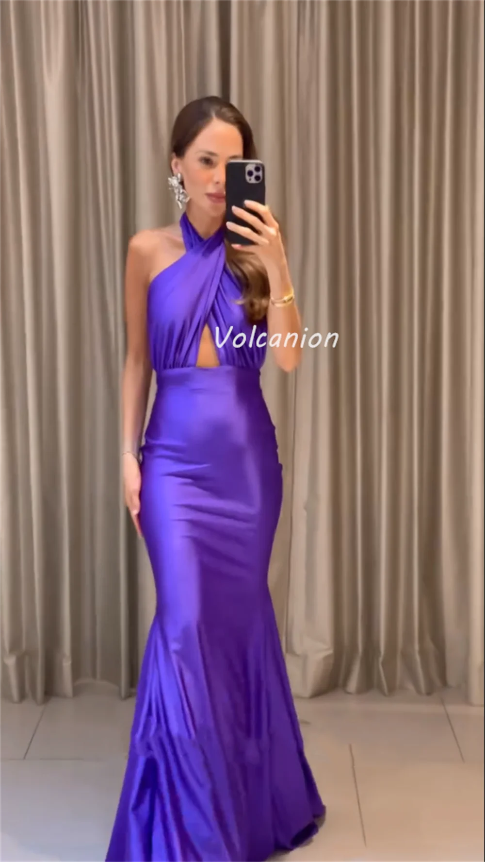 Customized Exquisite Sexy Charmeuse Criss-Cross Draped Ruched Mermaid Halter Long Dresses Bespoke Occasion Dresses Modern Style