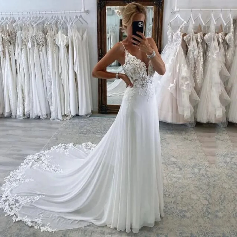 

6032 Bohemian Wedding Dresses V-Neck Appliques Lace A-Line Beach Princes Wedding Bridal Gown 2024 Plus Size