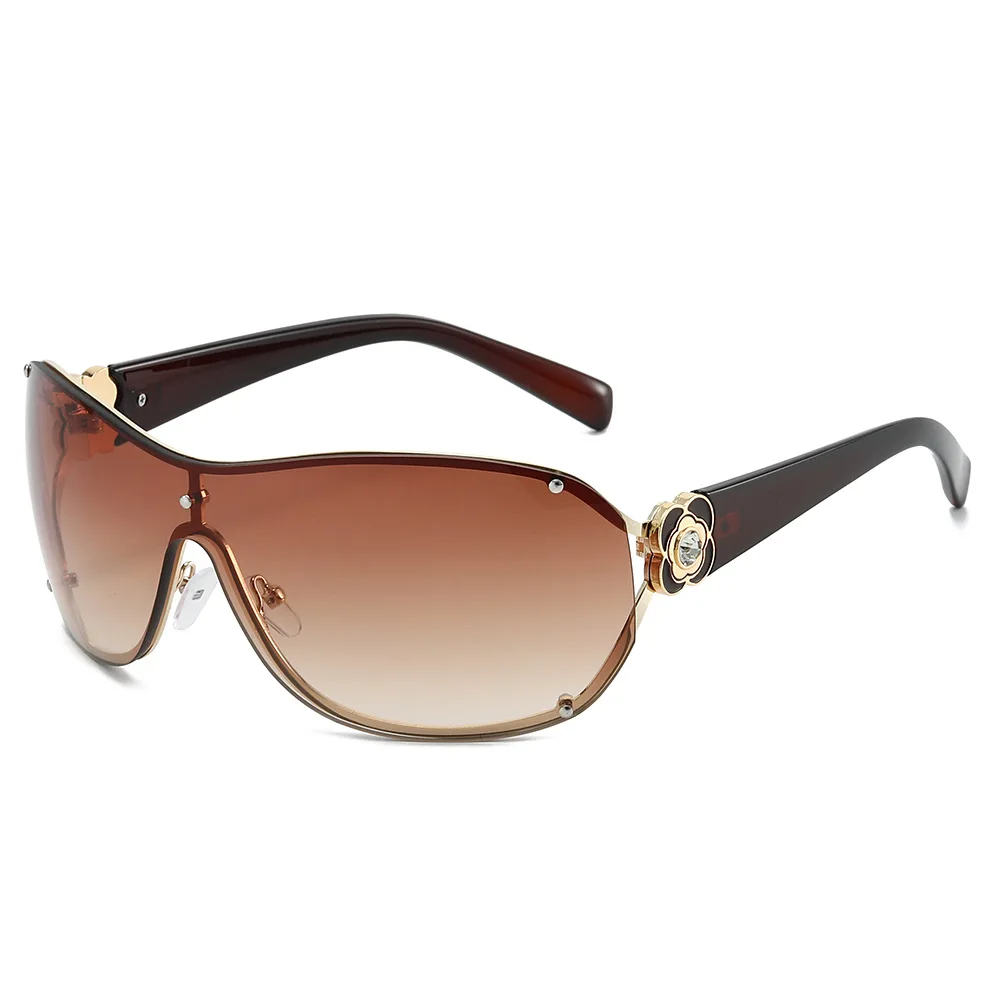 Lunettes de soleil enveloppantes surdimensionnées |   Accent camélia diamant, style de mode élégant