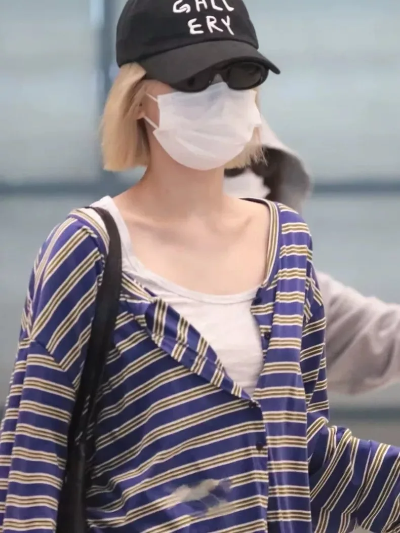 سترة نسائية مفتوحة محبوكة مخططة غير رسمية فضفاضة طويلة Sve قمة متعددة الاستخدامات مريحة للتنفس من القطن للخريف