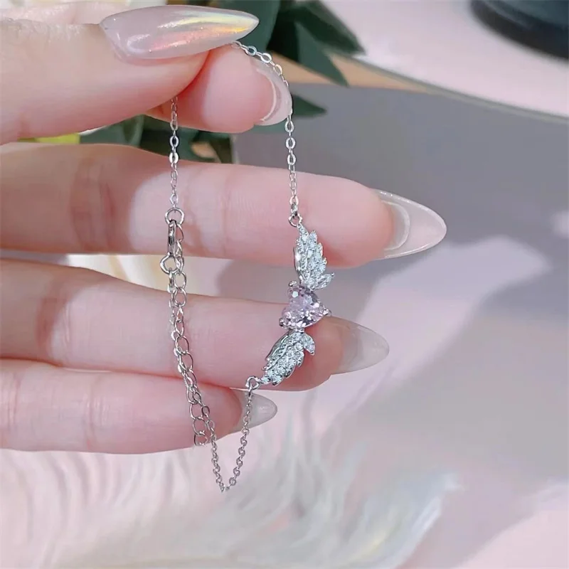 Exquisite Angel Wings Pink Rhinestone Love Necklace For Women Elegant Sweet Alloy Necklace Atmosphere Accessories Jewelry Gifts