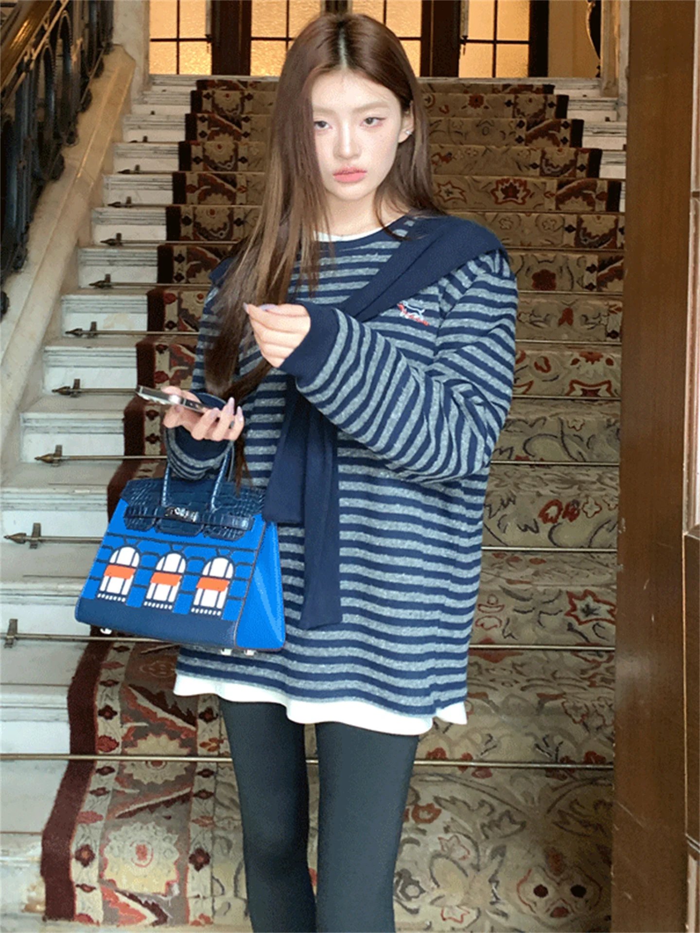 

Retro American Striped Color Blo Fake Two-Piece Hoodie Women's Autumn Cartoon Embroidery Long Sve round Ne Pullover