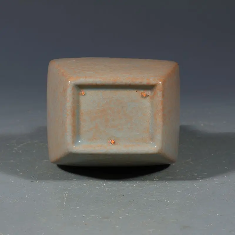 Vintage Chinese Imitate Song Ru Kiln Sky Azure Ice Crack Glaze Square Guan Er Vase Mini Desktop Decor Ceramic