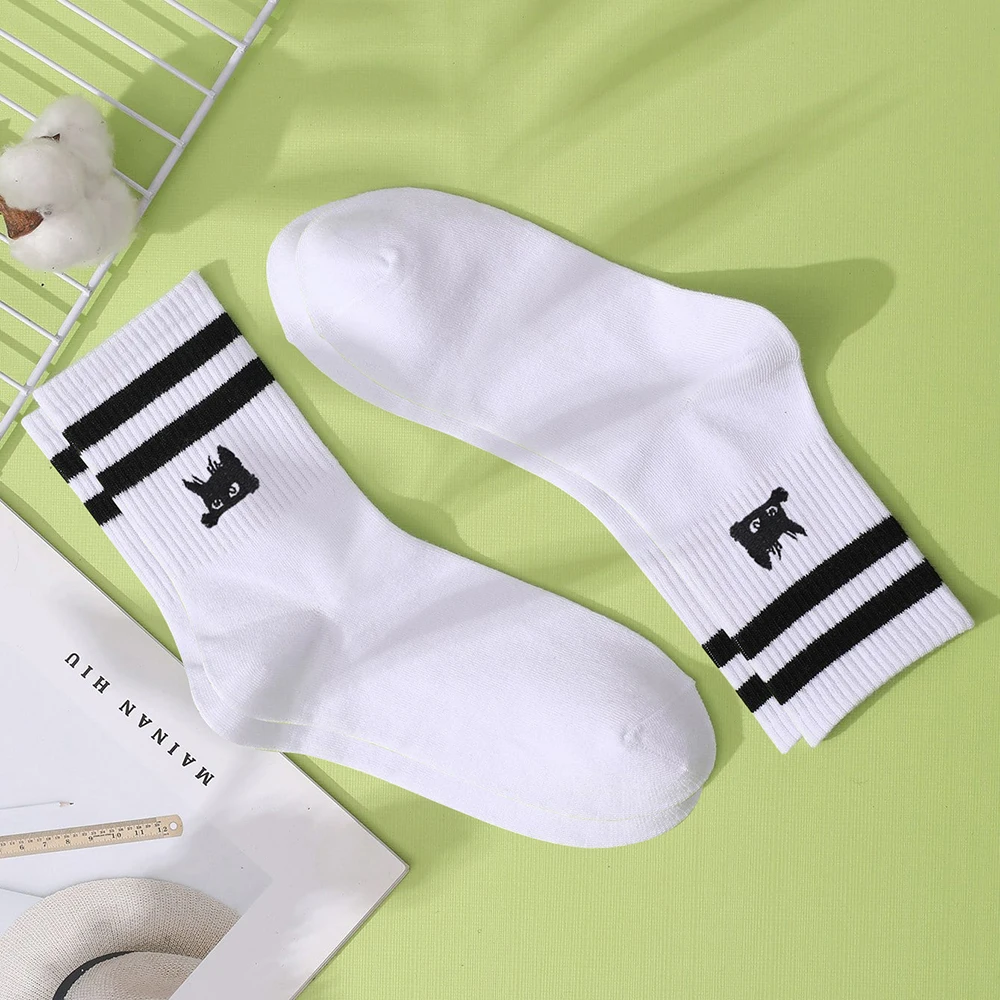 2 Pairs Embroidered Double Pole Mid Tube Socks Women\'s Fashionable Civet Cat Minimalist Autumn Warmth High-quality Female Socks