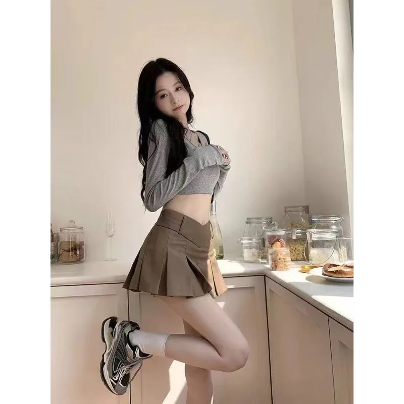 2025 New Fashionable Summer Sexy American College Style Spicy Girl Anti Glare Casual Short Skirt Slim and Slimming Pleated Skirt