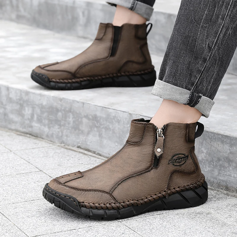 Brand Men Outdoor Comfortable Plus Size Handmade Stitching Mid Top Casual Shoes Fashionable Side Zipper Men Non Slip Short Boots