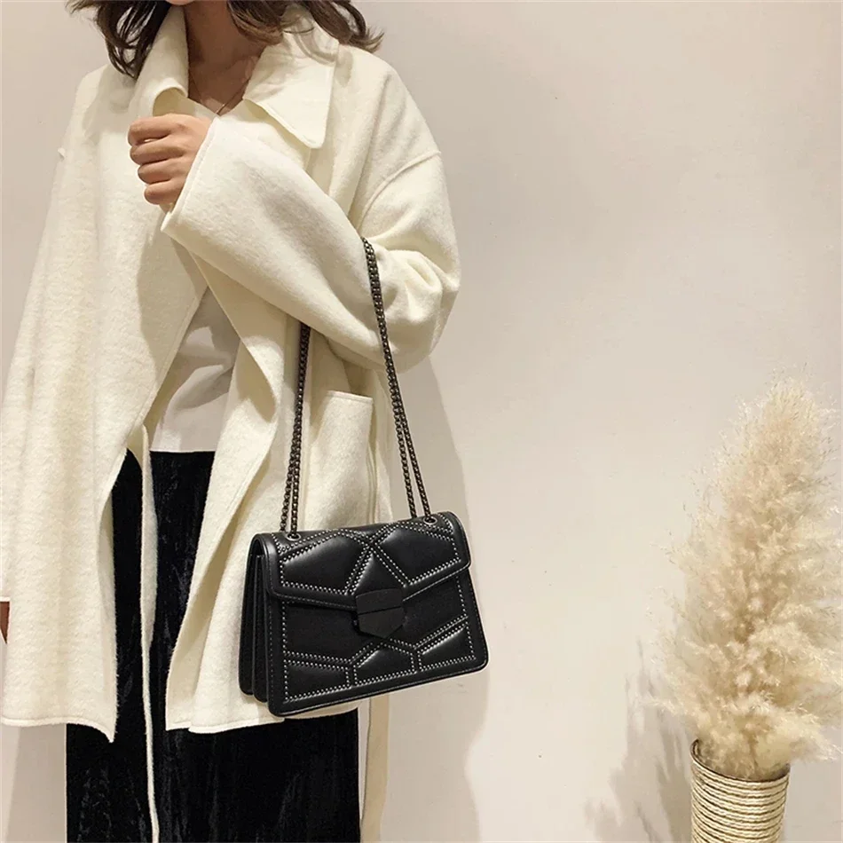 Rivet Chain Brand Designer PU Leather Shoulder Bags for Women New Simple Fashion Crossbody Bag Lady Luxury Small Handbags Purses