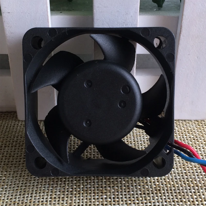 Delta 5020 AFB0512VHD 12V 0.24A 5cm 2-wire server cooling fan 7800rpm 20.3CFM double ball bearing air blower