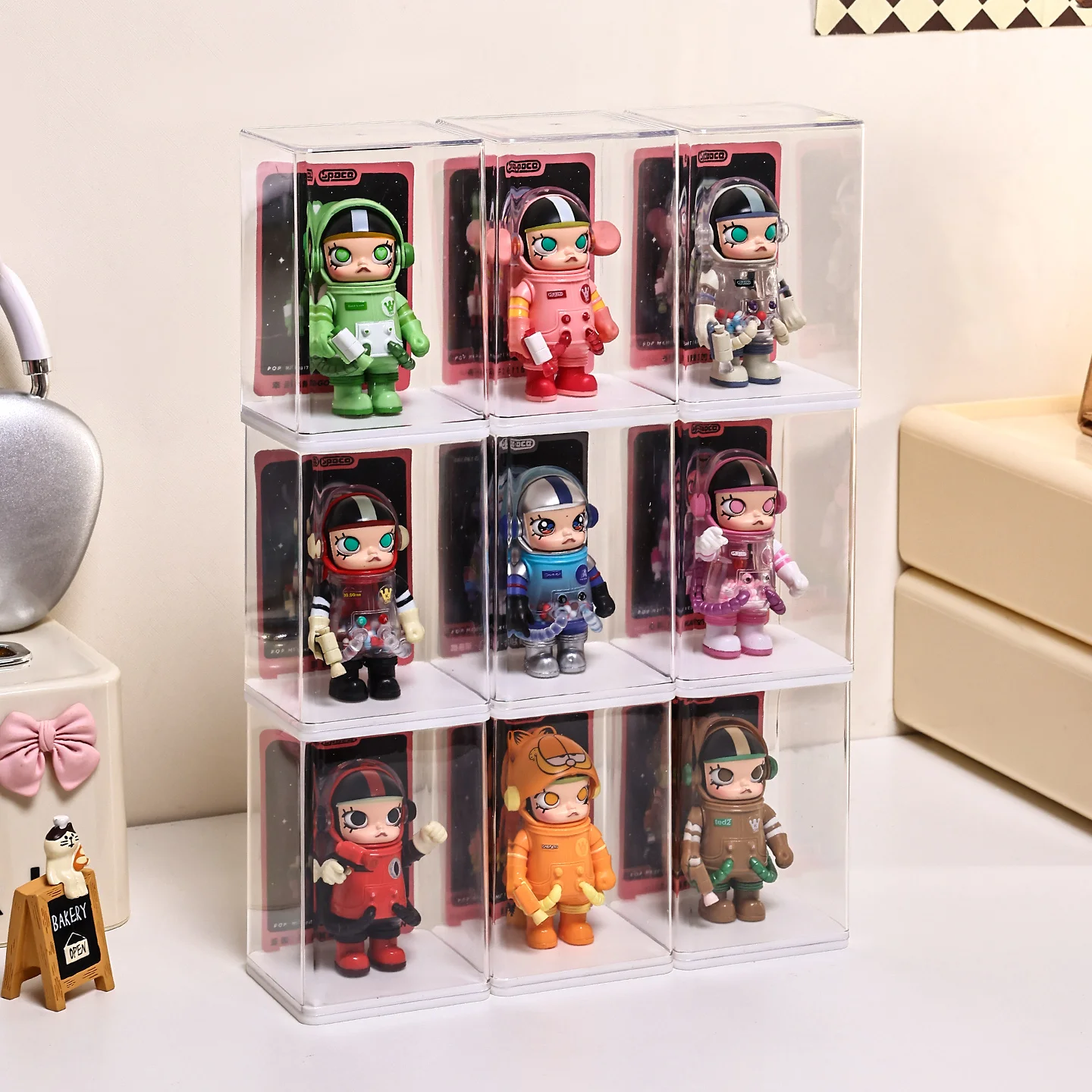 6pcs Acrylic Dust-Proof Colored Base Doll Blind Box Display Box Card Groove Stackable Collectible Crafts Storage Box Handmade