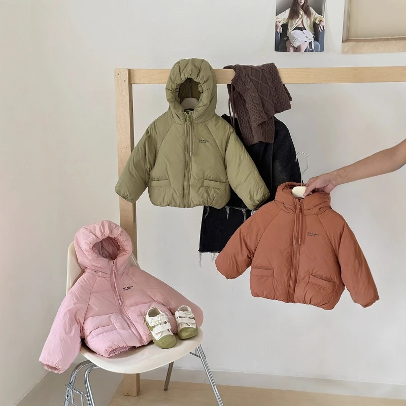 2025 Hot Selling Discounted Children's Hooded Short and Thick Cold Resistant Zipper Jacket