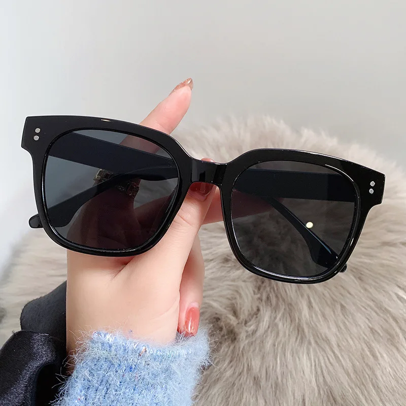 Small Rectangle Sunglasses Women Luxury Brand Men Shades Retro Square Black Sun Glasses Eyewear Trend Punk Eyeglasses For Male