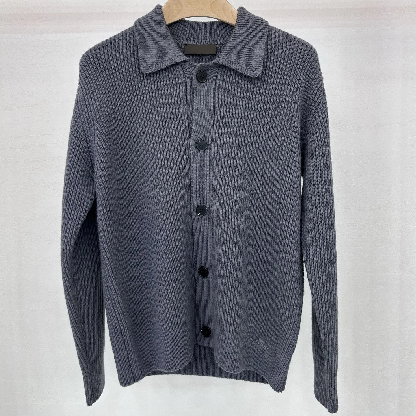 Italian LP Men's 25 Autumn and Winter New Fashion Solid Color Men's Casual Lapel Cardigan Button Long Sleeve Cardigan