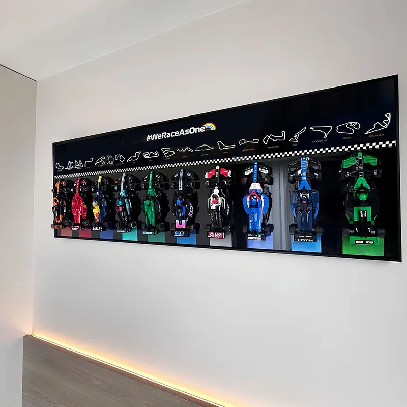 43,5"-es fém fali tartó a LEGO Speed ​​Champions Ultimate Formula 1-hez, fali tábla LEGO F1 Speed ​​építőkockákhoz 10 autóhoz