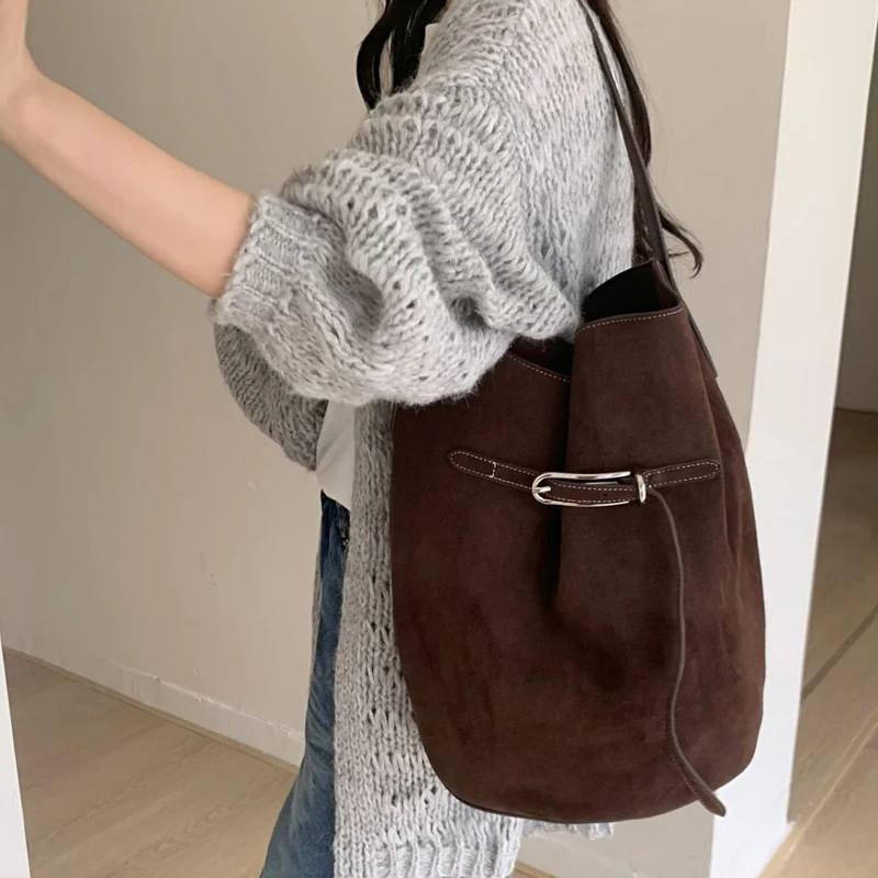 حقائب دلو من الجلد الطبيعي بأحرف أولى مخصصة للنساء، حقائب يد ومحافظ فاخرة بتصميم جديد لعام 2025، مصنوعة من جلد البقر الطبيعي، مزودة بإبزيم للحزام، وحقيبة كتف تحت الإبط جودة عالية ًالشحن مجانا وصول الشحن السريع #3