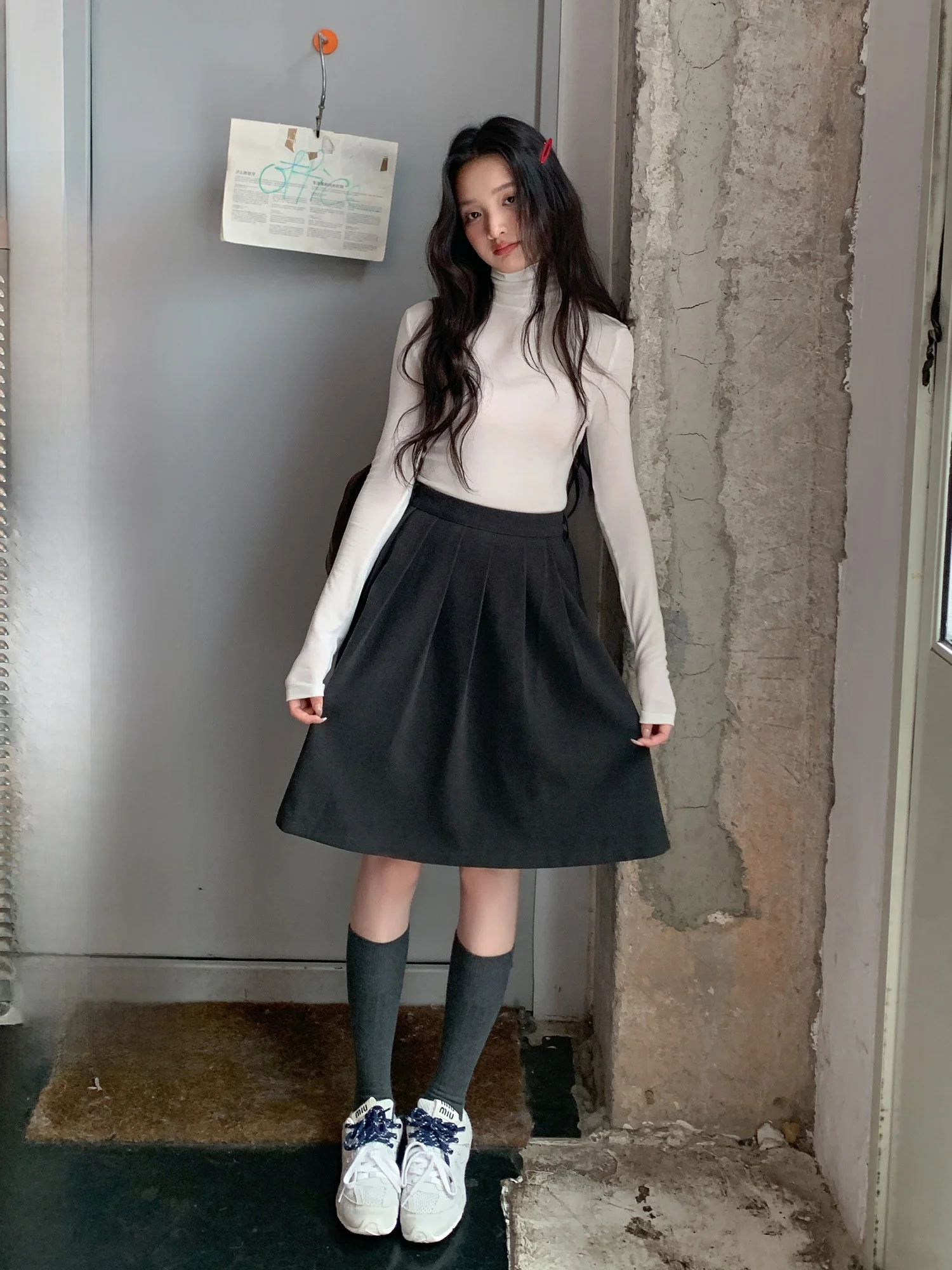 

Повседневная юбка миди А-силуэта с завышенной талией, свободного кроя, нейтральная, с поясом, из смесового полиэстера и хлопка, удобная женская юбка