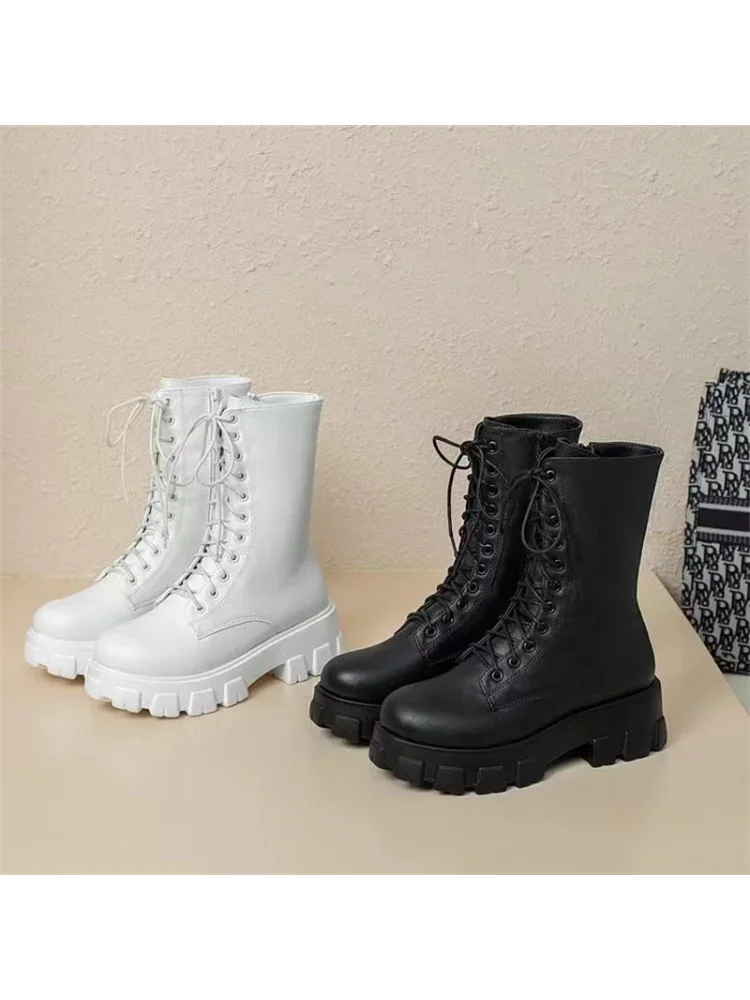 Chaussures montantes de style britannique pour femmes, bottes courtes à semelles épaisses, printemps et automne, 2026