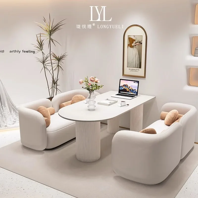 Cremefarbenes Wind Studio Selection Area Sofa