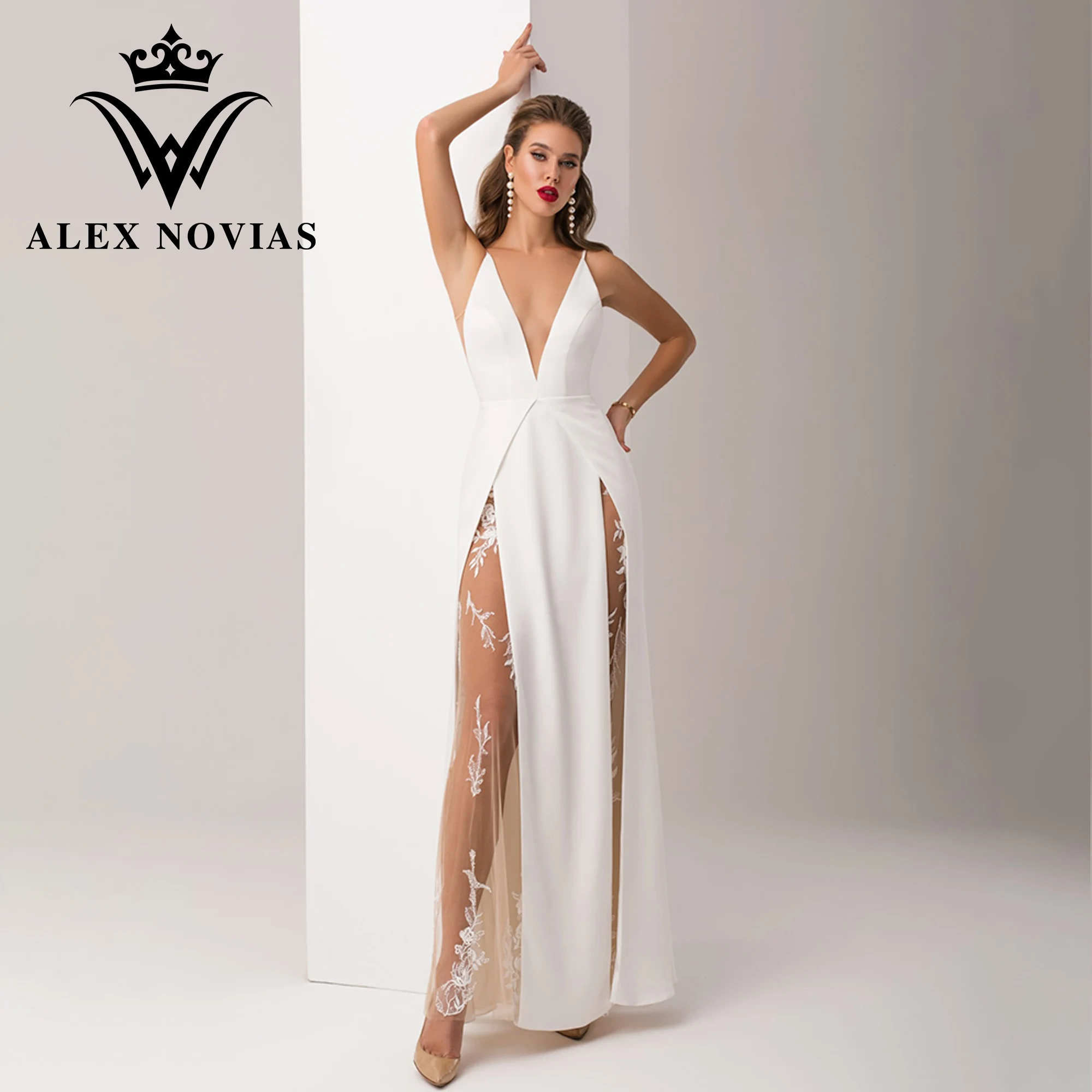 

ALEX NOVIAS A-Line Wedding Dress 2023 Sexy Spaghetti Straps V-neck Satin dress Thigh Split Tulle Wedding Gown Vestidos De Novia