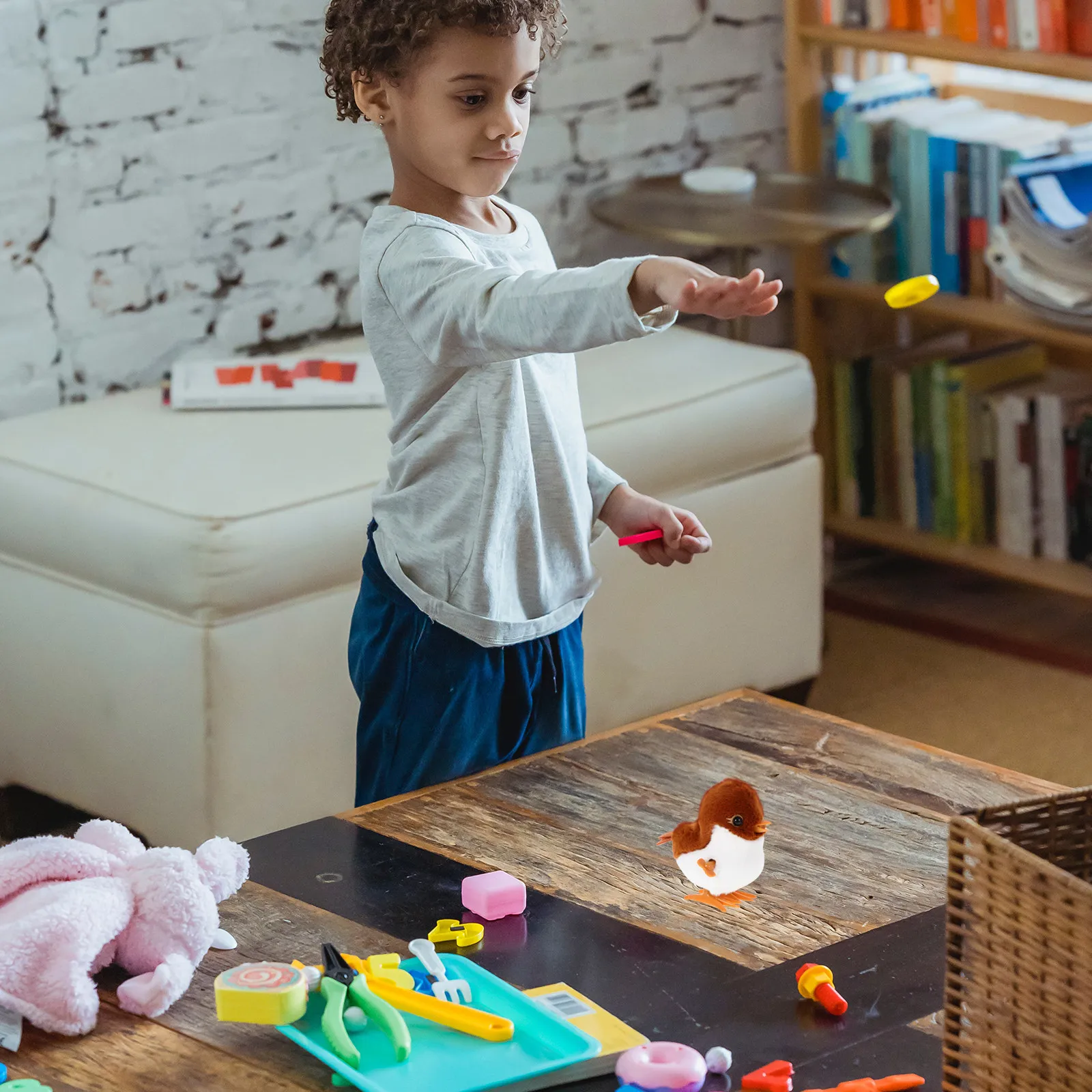 Wind Up Jumping Sparrow Toy – Spring-Powered Mechanical Animal Plaything, Educational Kids Gift for Easter Christmas