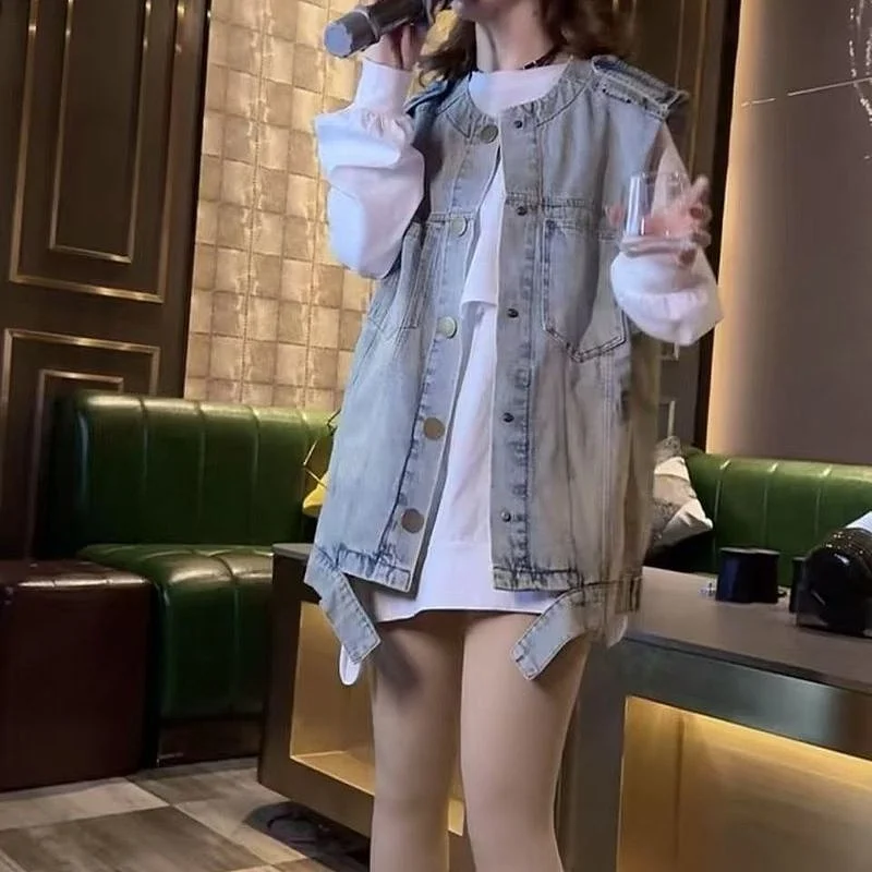 

Retro Hong Kong Sle Faded Denim Vest Women's Loose Casual Sle oulder Pad Jaet Outerwear Spring 2025 New Arrival